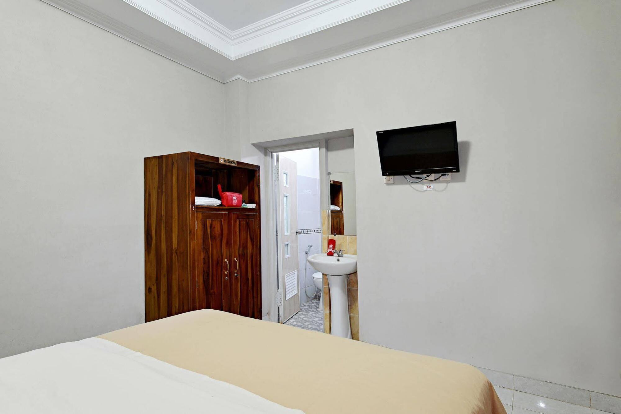 Zen Rooms Sabana Urip Sumoharjo 요그야카르타 외부 사진